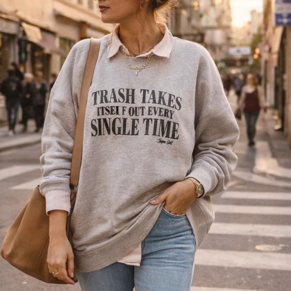 Light Gray Graphic Taylor Swift Quote Crewneck Sweatshirt Size Large